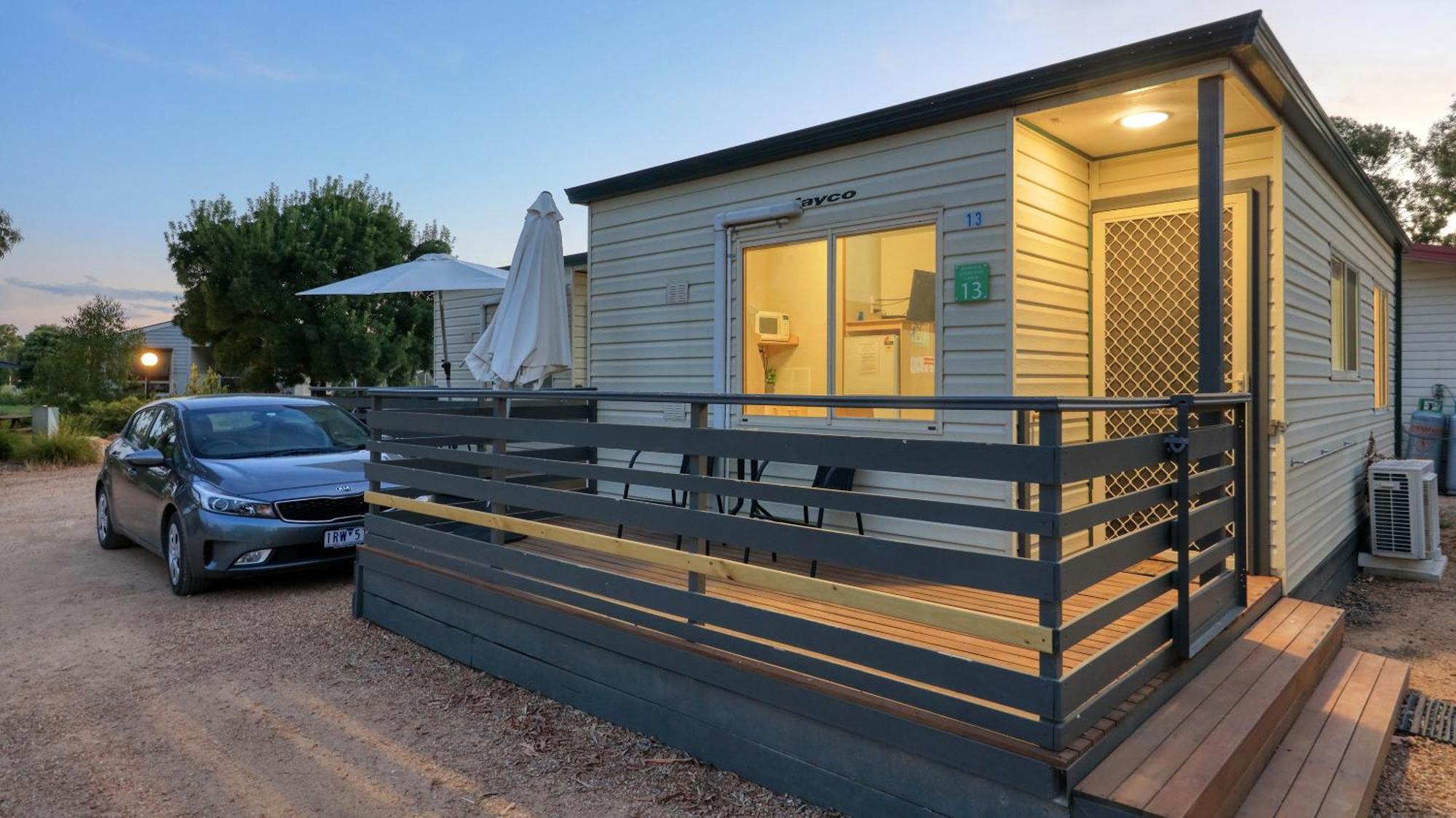 Yarrawonga Riverlands Tourist Park Bilik gambar