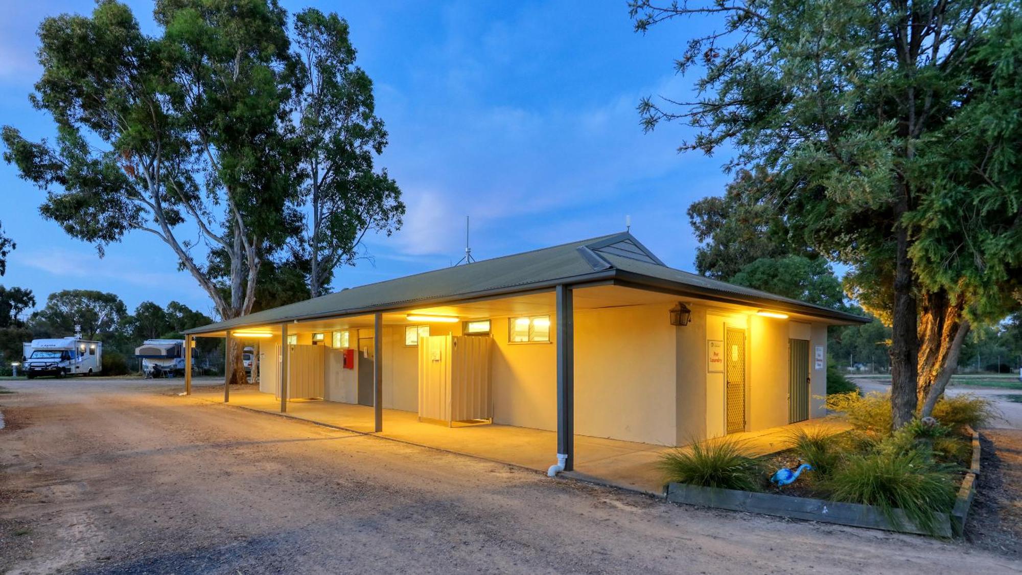 Yarrawonga Riverlands Tourist Park Luaran gambar